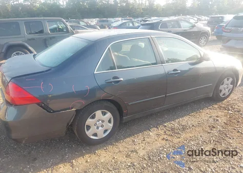 2007 Honda Accord 2.4 Lx из США, поврежденный, VIN 1HGCM56407A149250